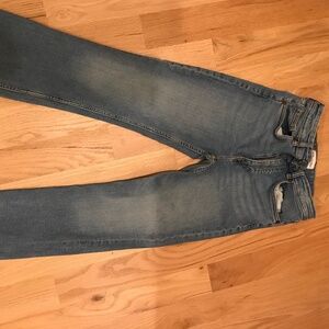 Zara ankle cropped jeans size 6